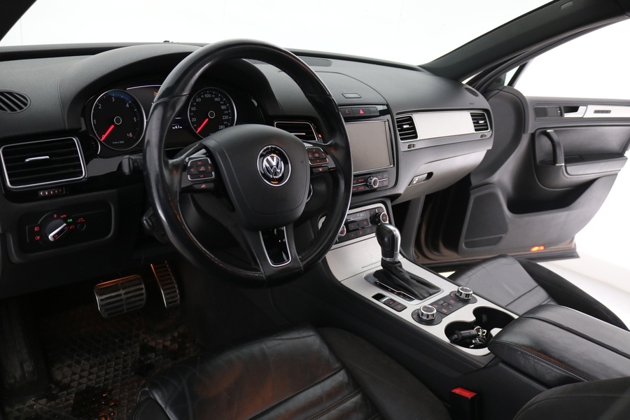 Volkswagen Touareg vaihtoauto