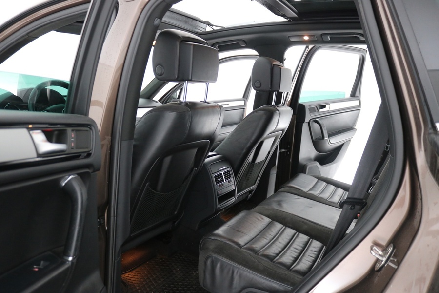 Volkswagen Touareg vaihtoauto