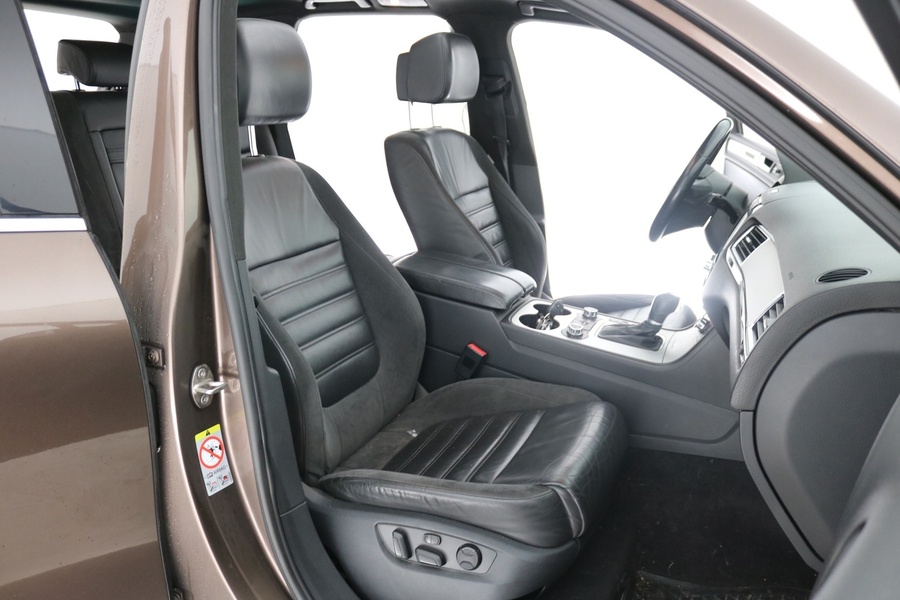 Volkswagen Touareg vaihtoauto