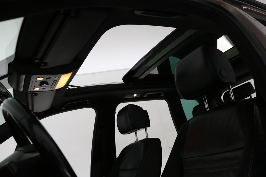 Volkswagen Touareg vaihtoauto