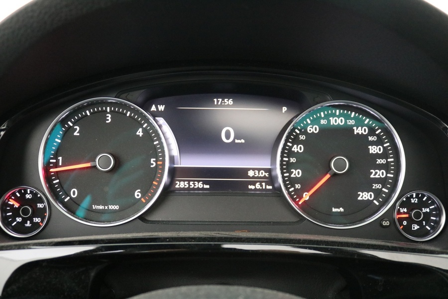 Volkswagen Touareg vaihtoauto