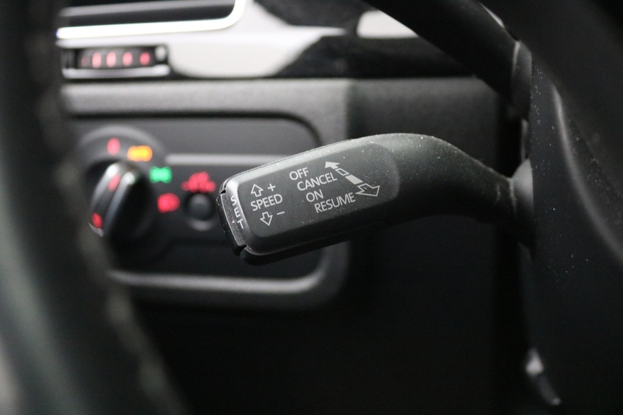 Volkswagen Touareg vaihtoauto