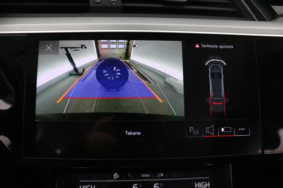 Audi e-tron vaihtoauto