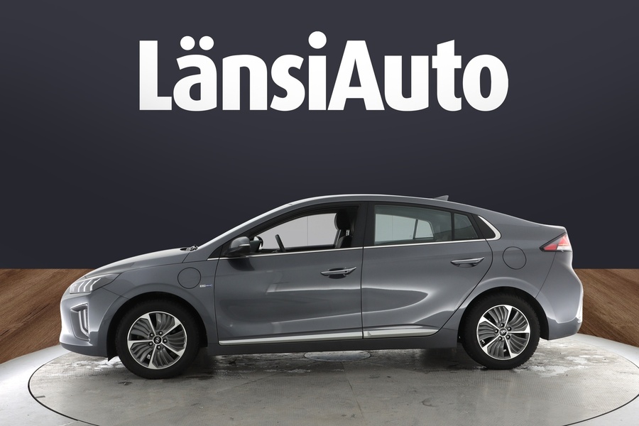 Hyundai IONIQ plug-in vaihtoauto