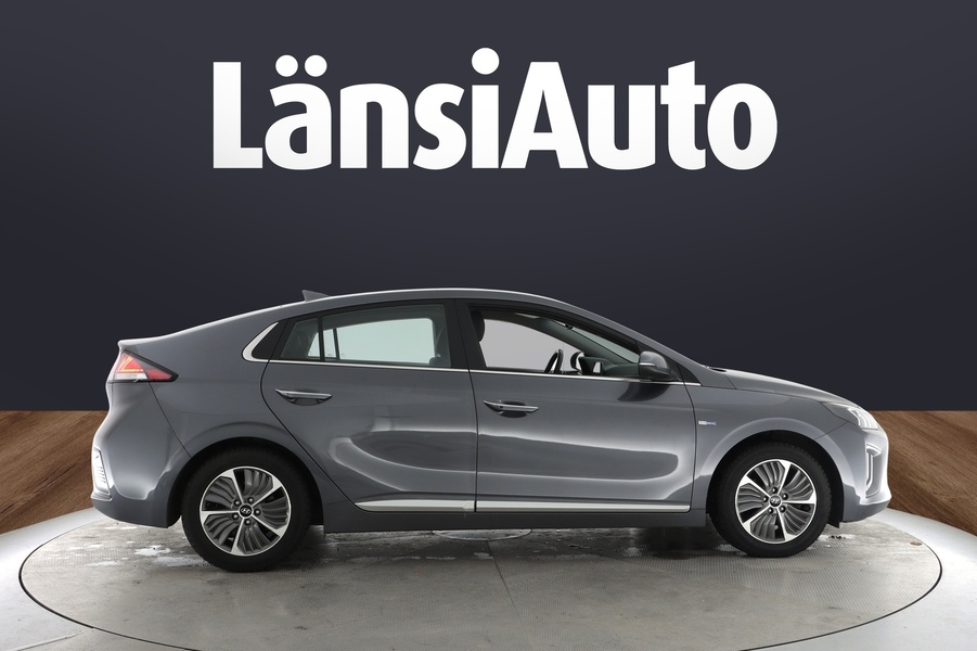 Hyundai IONIQ plug-in vaihtoauto
