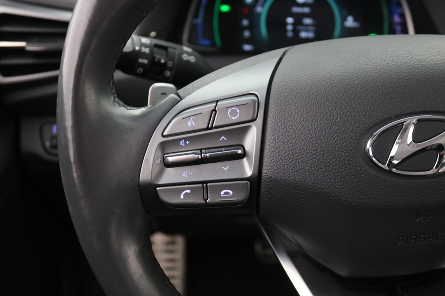 Hyundai IONIQ plug-in vaihtoauto