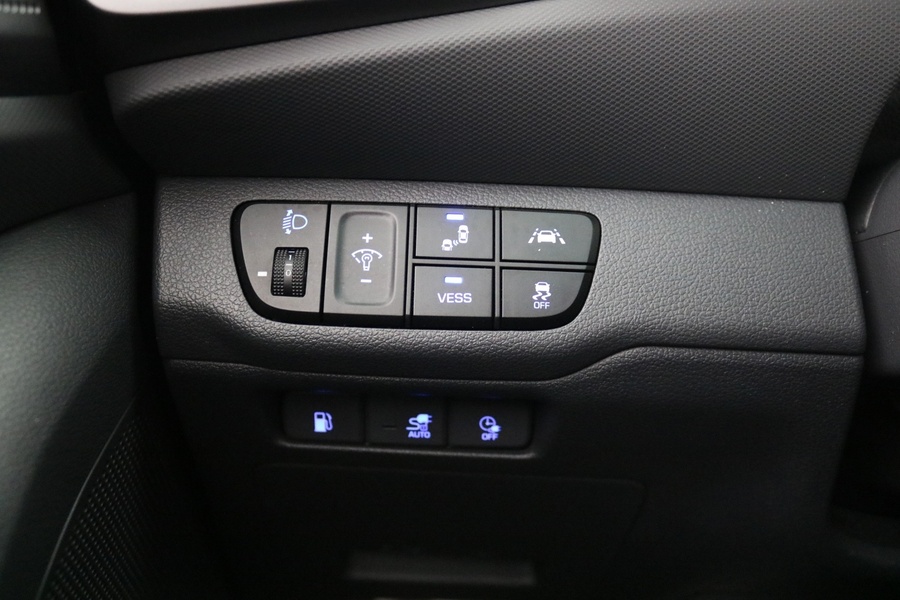 Hyundai IONIQ plug-in vaihtoauto