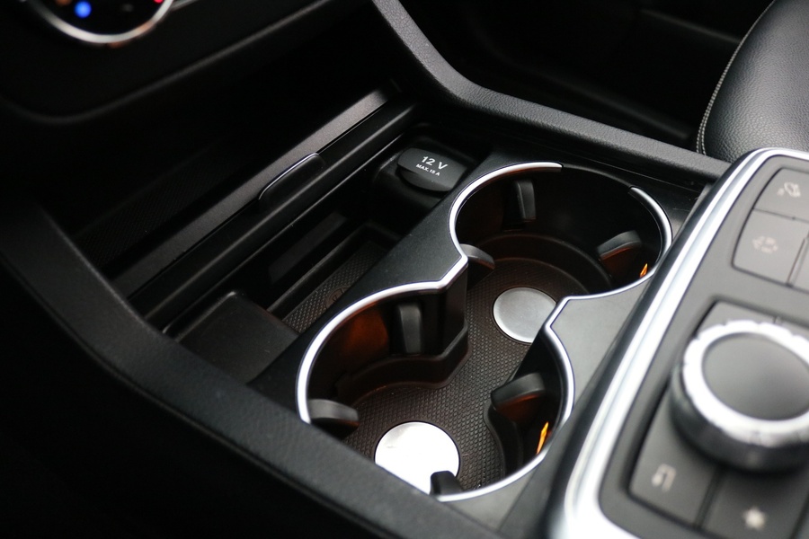 Mercedes-Benz ML vaihtoauto