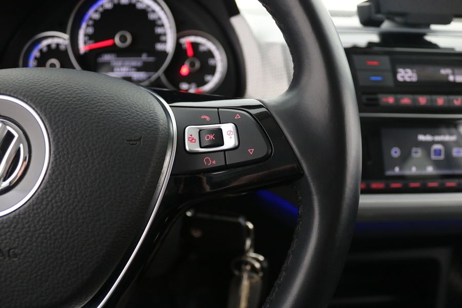 Volkswagen up! vaihtoauto