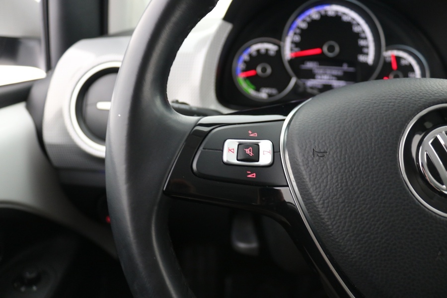 Volkswagen up! vaihtoauto