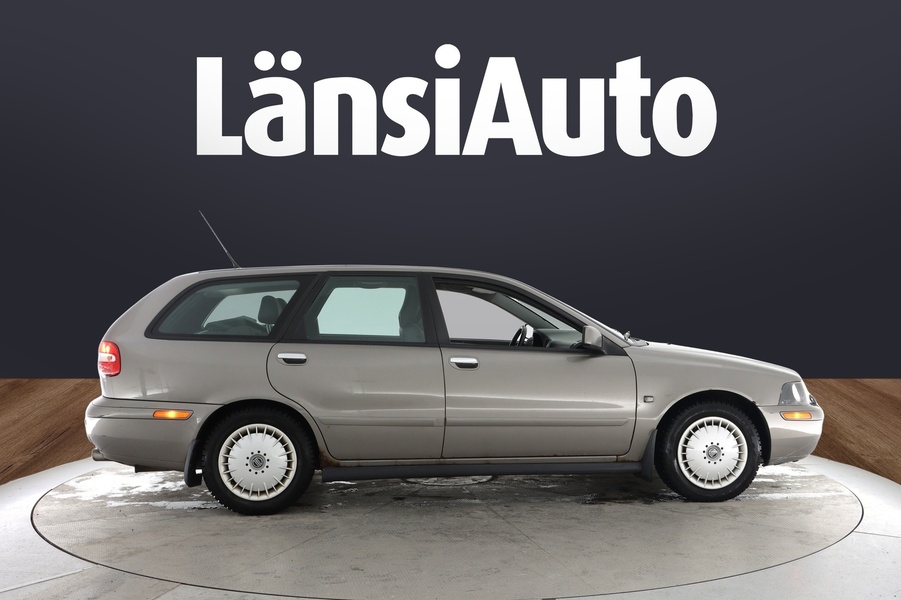 Volvo V40 vaihtoauto