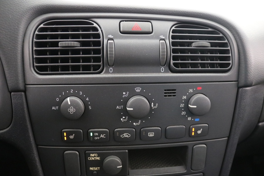 Volvo V40 vaihtoauto