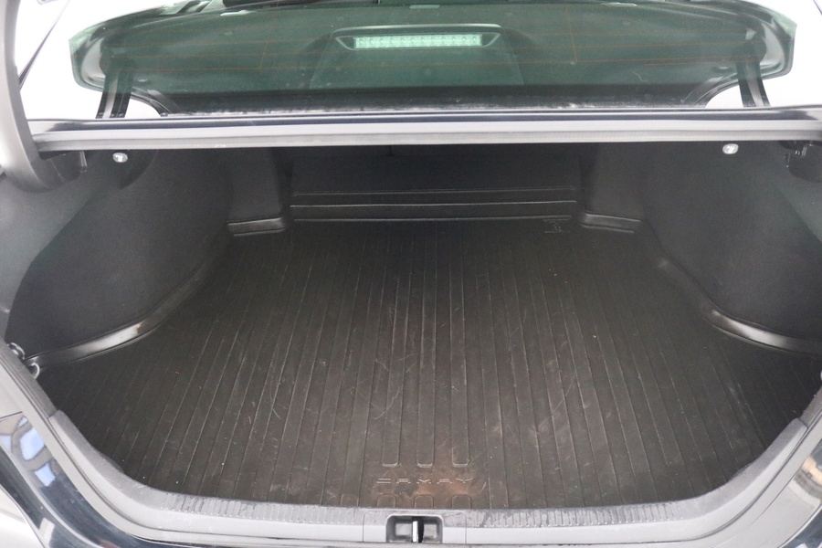 Toyota Camry vaihtoauto