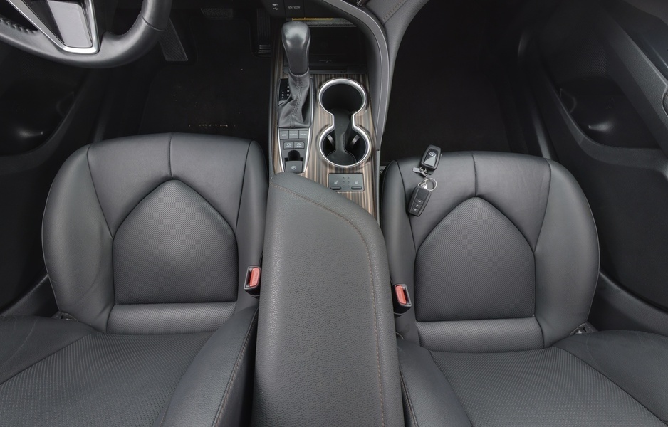 Toyota Camry vaihtoauto