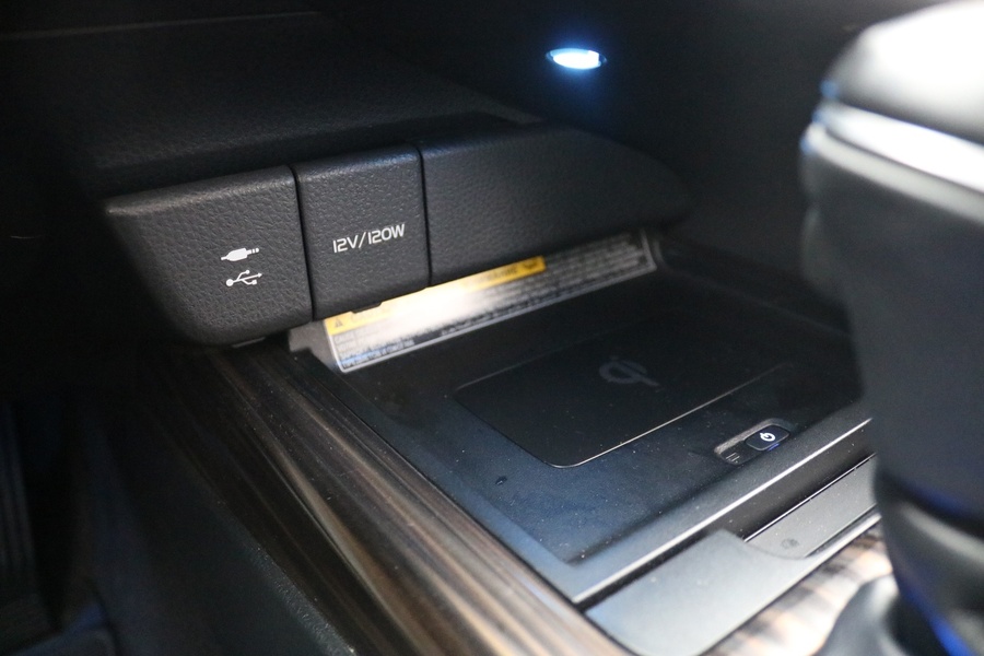 Toyota Camry vaihtoauto