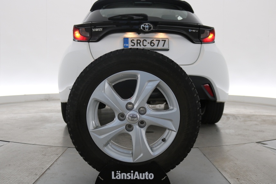 Toyota Yaris vaihtoauto