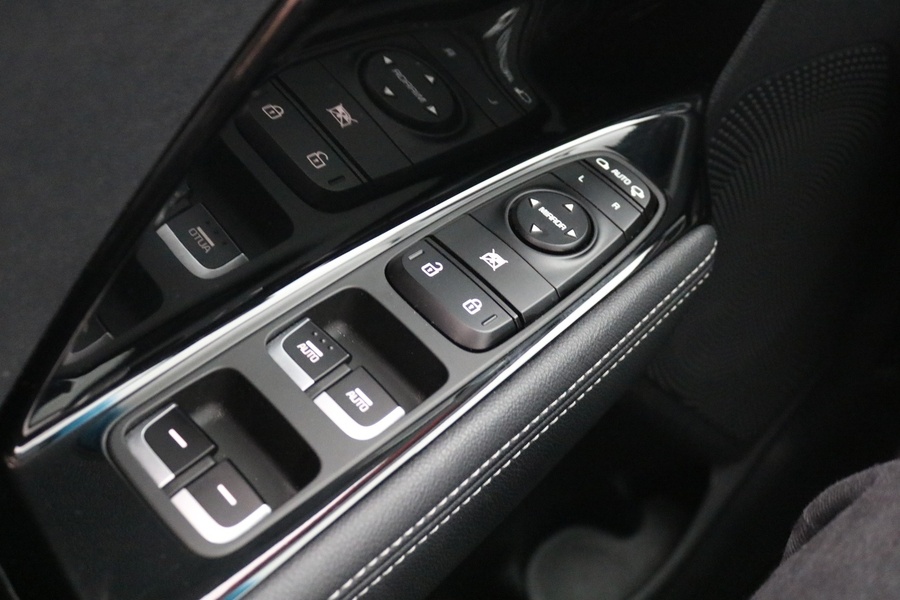 Kia Niro plug-in vaihtoauto