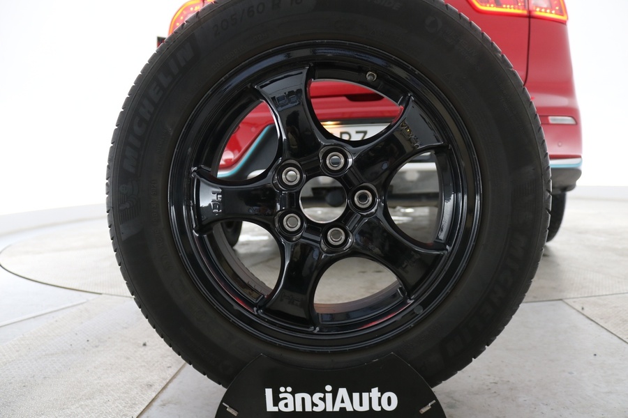 Kia Niro plug-in vaihtoauto