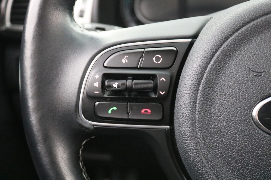 Kia Niro plug-in vaihtoauto