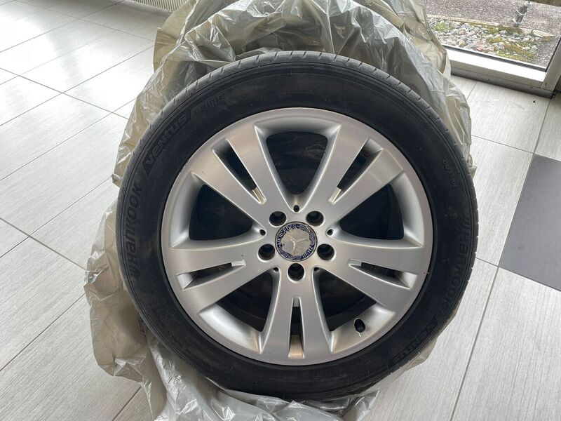 Mercedes-Benz E vaihtoauto