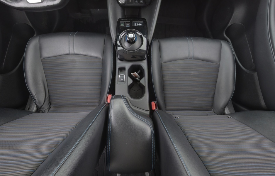 Nissan Leaf vaihtoauto