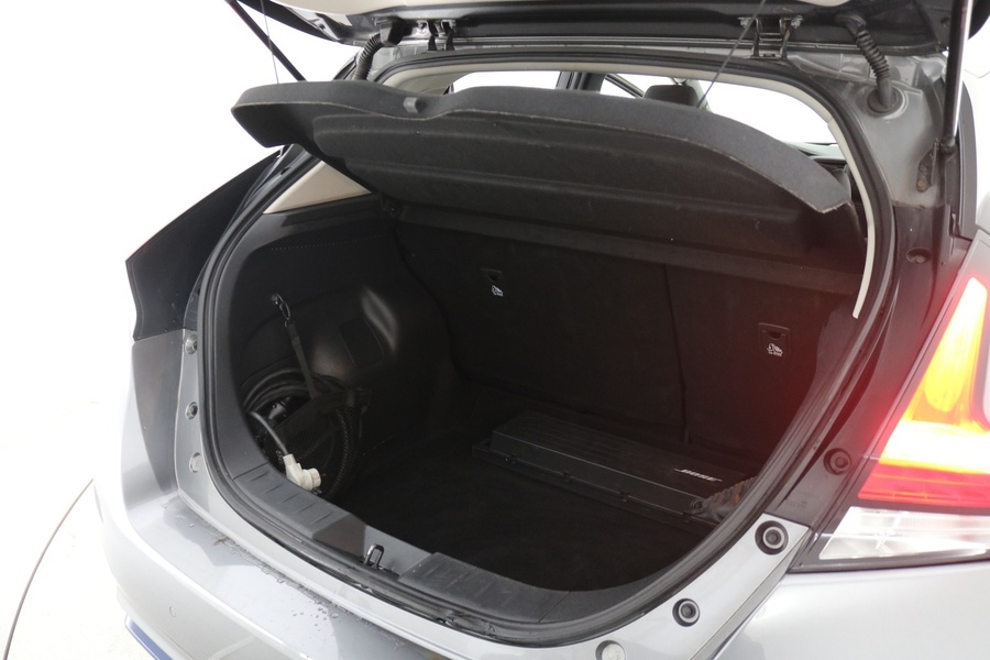 Nissan Leaf vaihtoauto