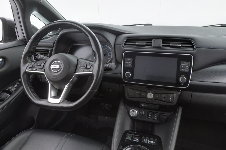 Nissan Leaf vaihtoauto