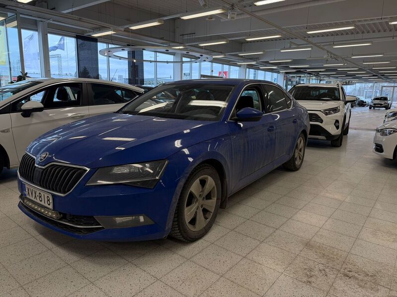 Skoda Superb vaihtoauto
