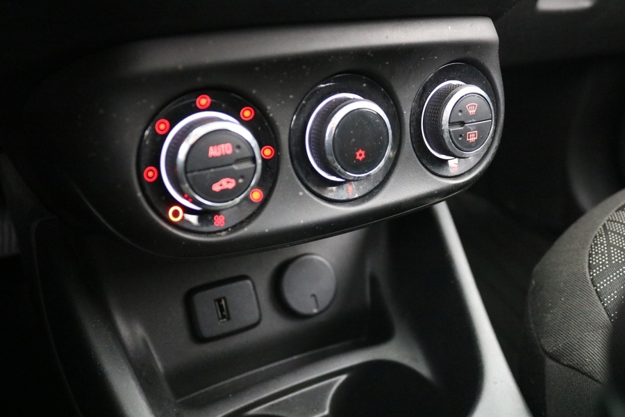 Opel Corsa vaihtoauto