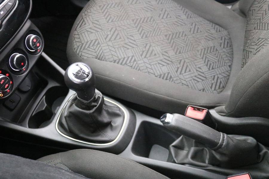 Opel Corsa vaihtoauto