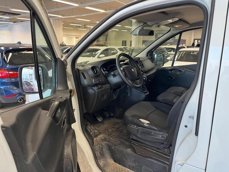 Renault Trafic vaihtoauto