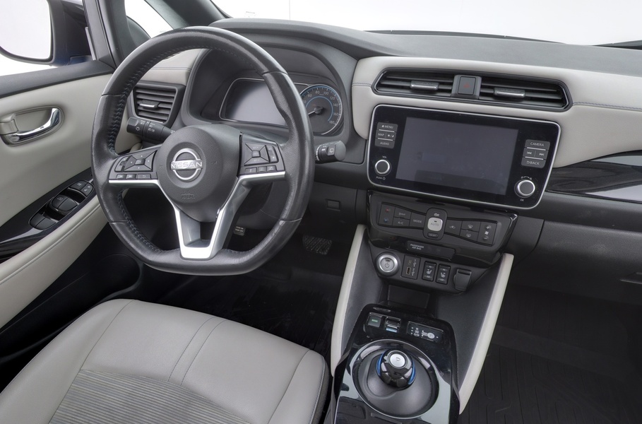 Nissan Leaf vaihtoauto