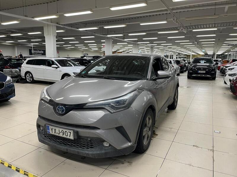 Toyota C-HR vaihtoauto
