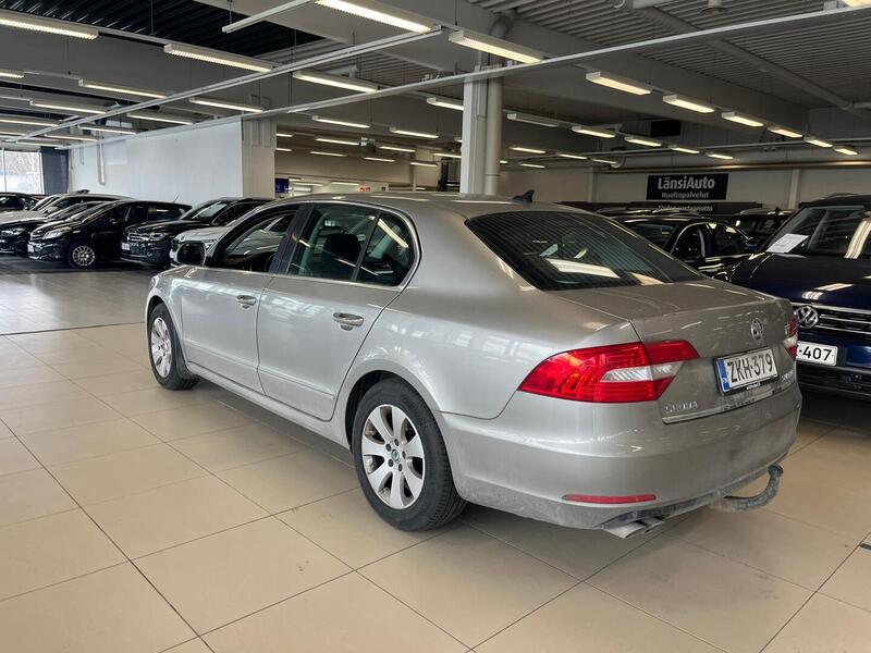 Skoda Superb vaihtoauto