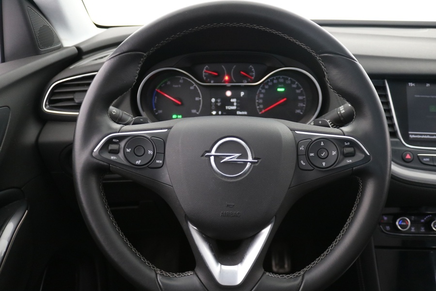 Opel Grandland X vaihtoauto