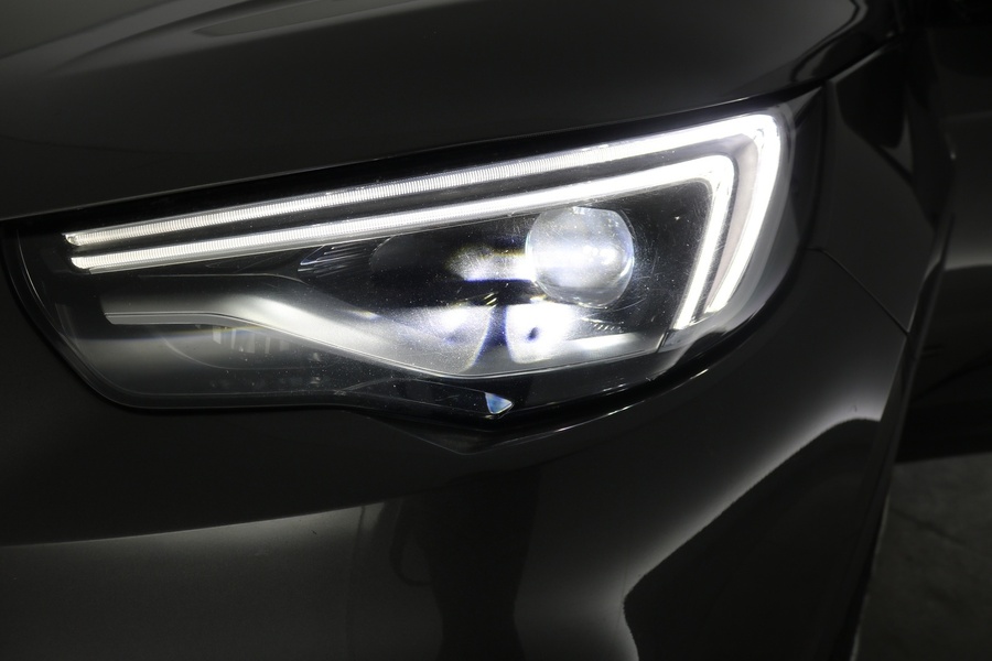 Opel Grandland X vaihtoauto