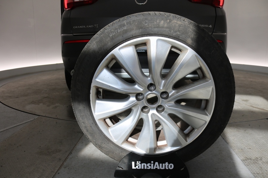 Opel Grandland X vaihtoauto