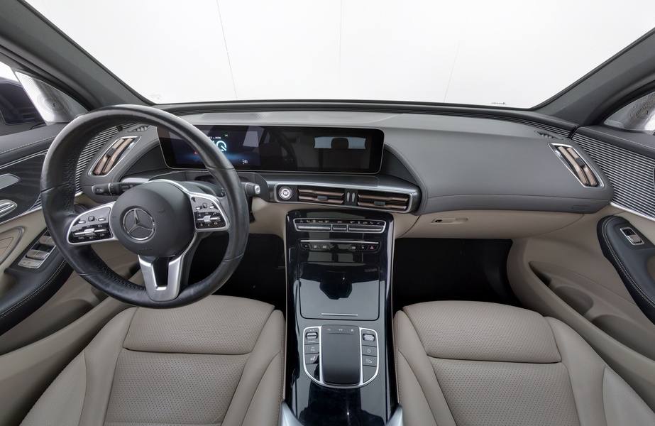 Mercedes-Benz EQC vaihtoauto