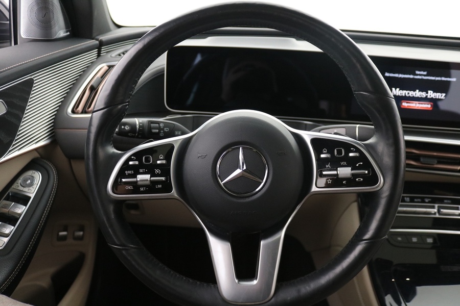 Mercedes-Benz EQC vaihtoauto
