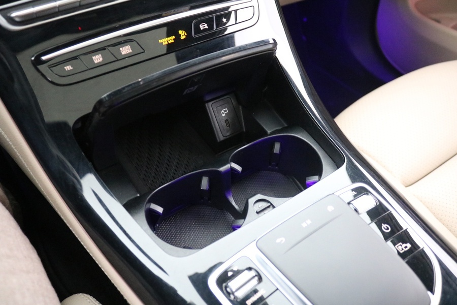 Mercedes-Benz EQC vaihtoauto