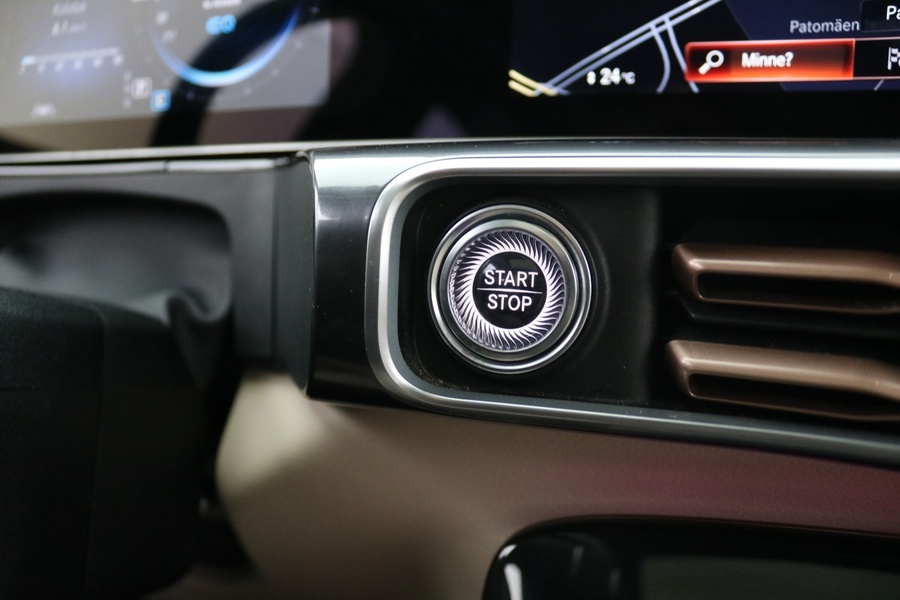 Mercedes-Benz EQC vaihtoauto