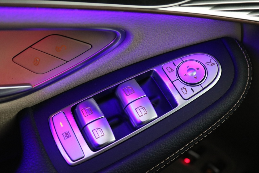 Mercedes-Benz EQC vaihtoauto