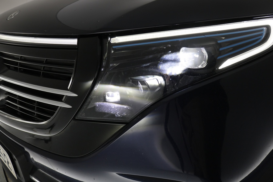 Mercedes-Benz EQC vaihtoauto