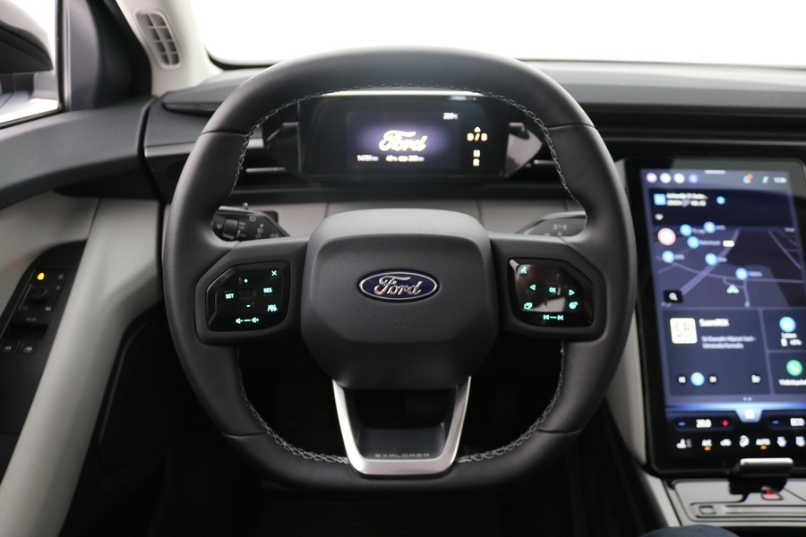 Ford USA Explorer vaihtoauto