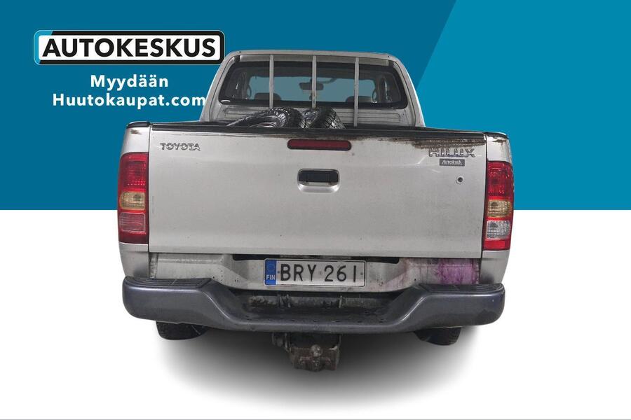 Toyota Hilux vaihtoauto