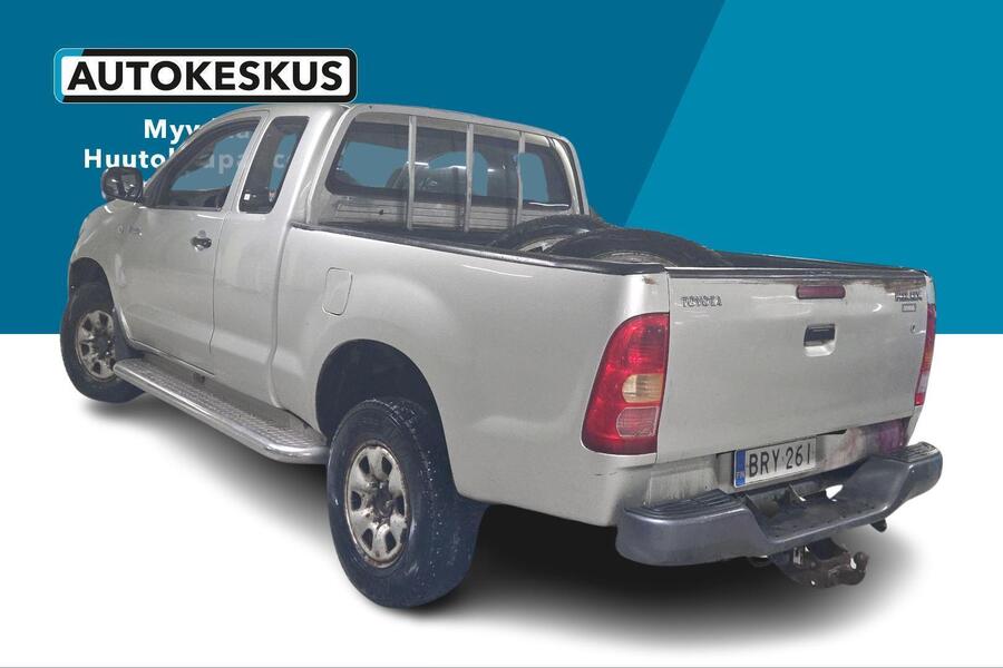 Toyota Hilux vaihtoauto