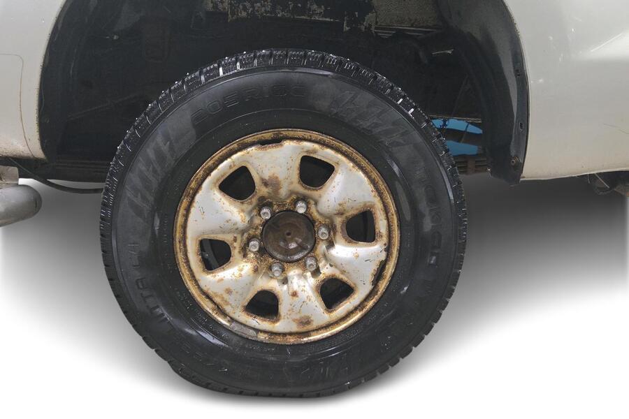 Toyota Hilux vaihtoauto