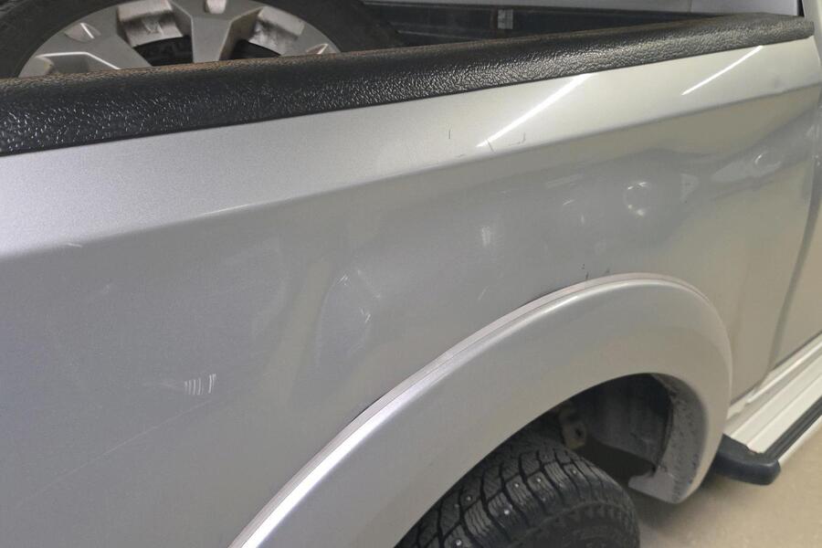 Mitsubishi L200 vaihtoauto