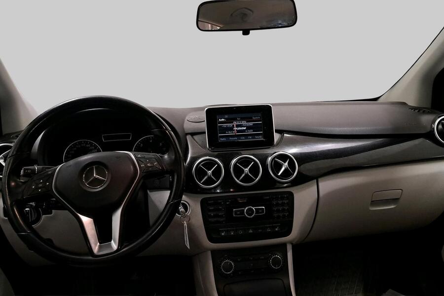 Mercedes-Benz B vaihtoauto