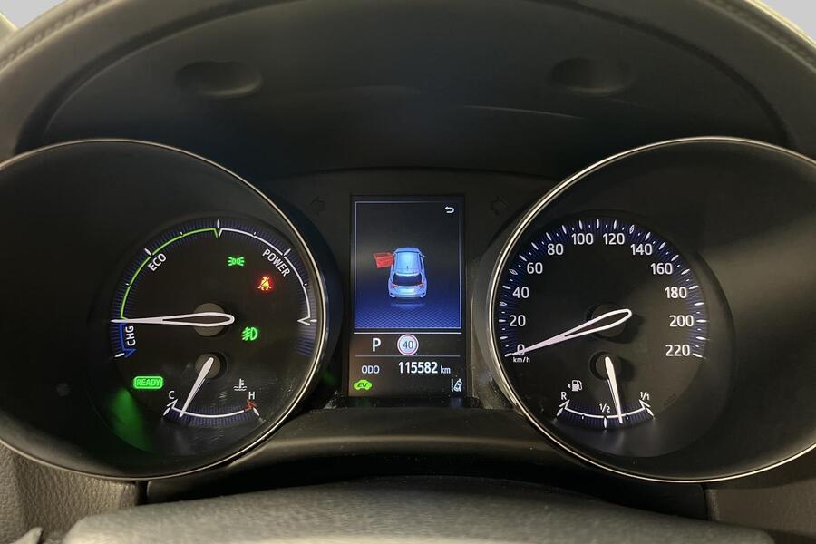 Toyota C-HR vaihtoauto